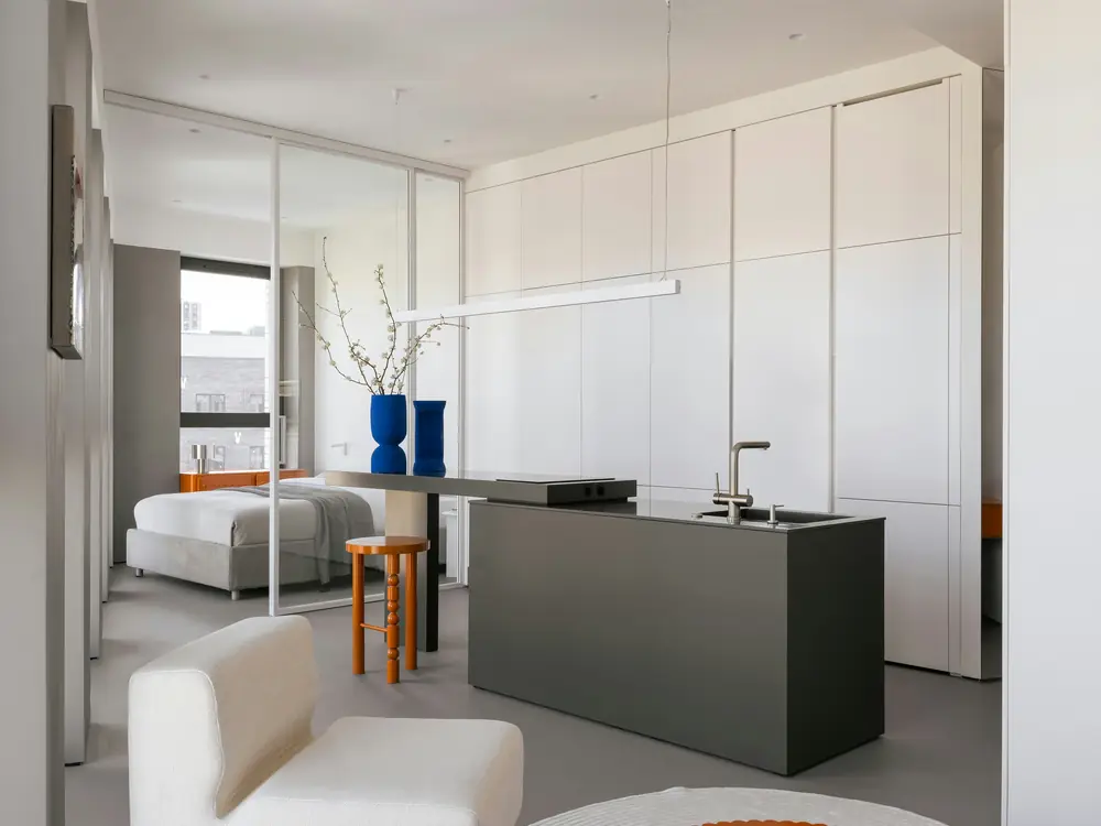 Minimal interior with kitchen island